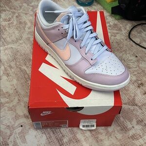 Nike Women's Lavender and Peach Sneakers